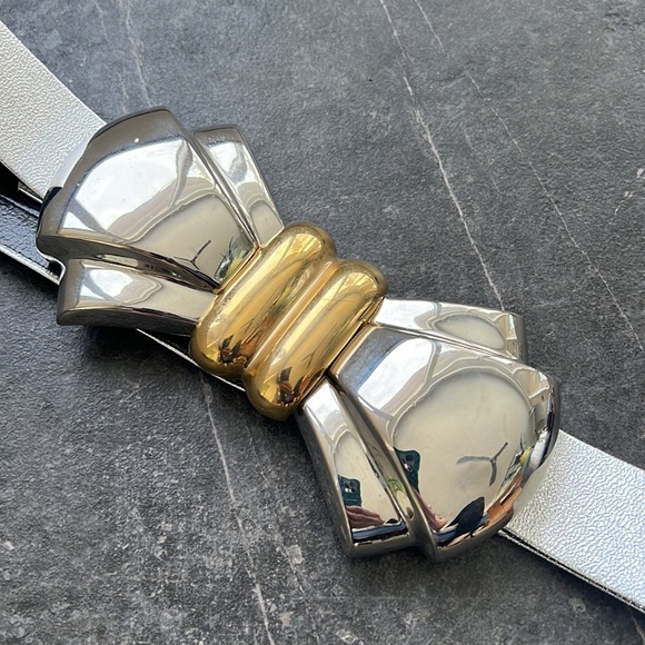 Alexis Kirk belt, silver & gold, 32” adjustable to make smaller. Vintage
